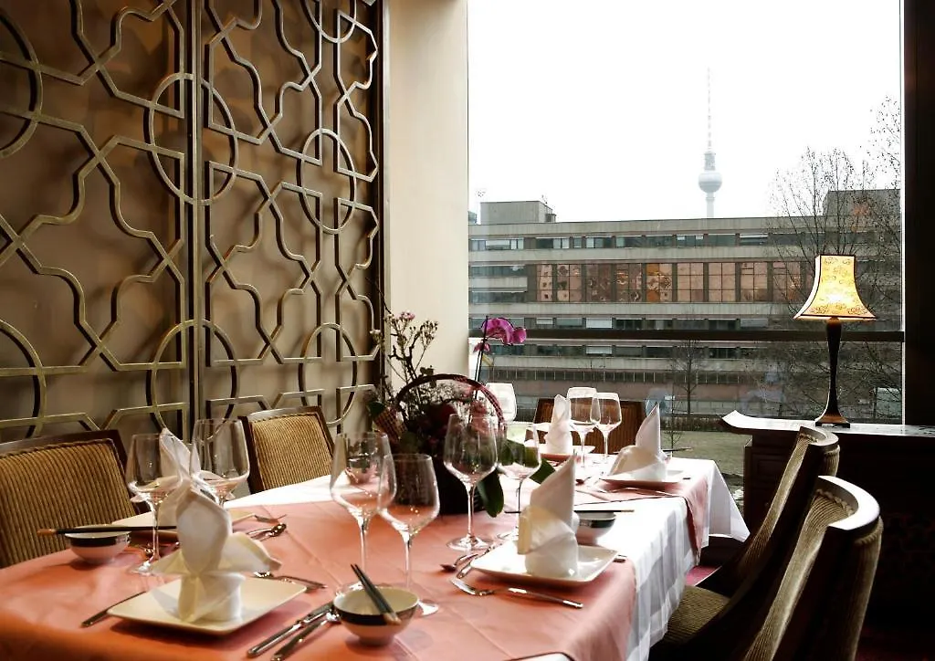 Halong Hotel Berlin