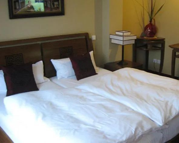 Halong Hotel Berlim