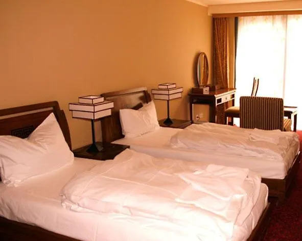 Halong Hotel Berlim