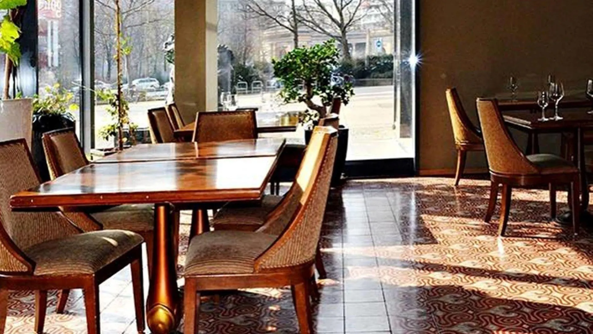 Halong Hotel Berlim