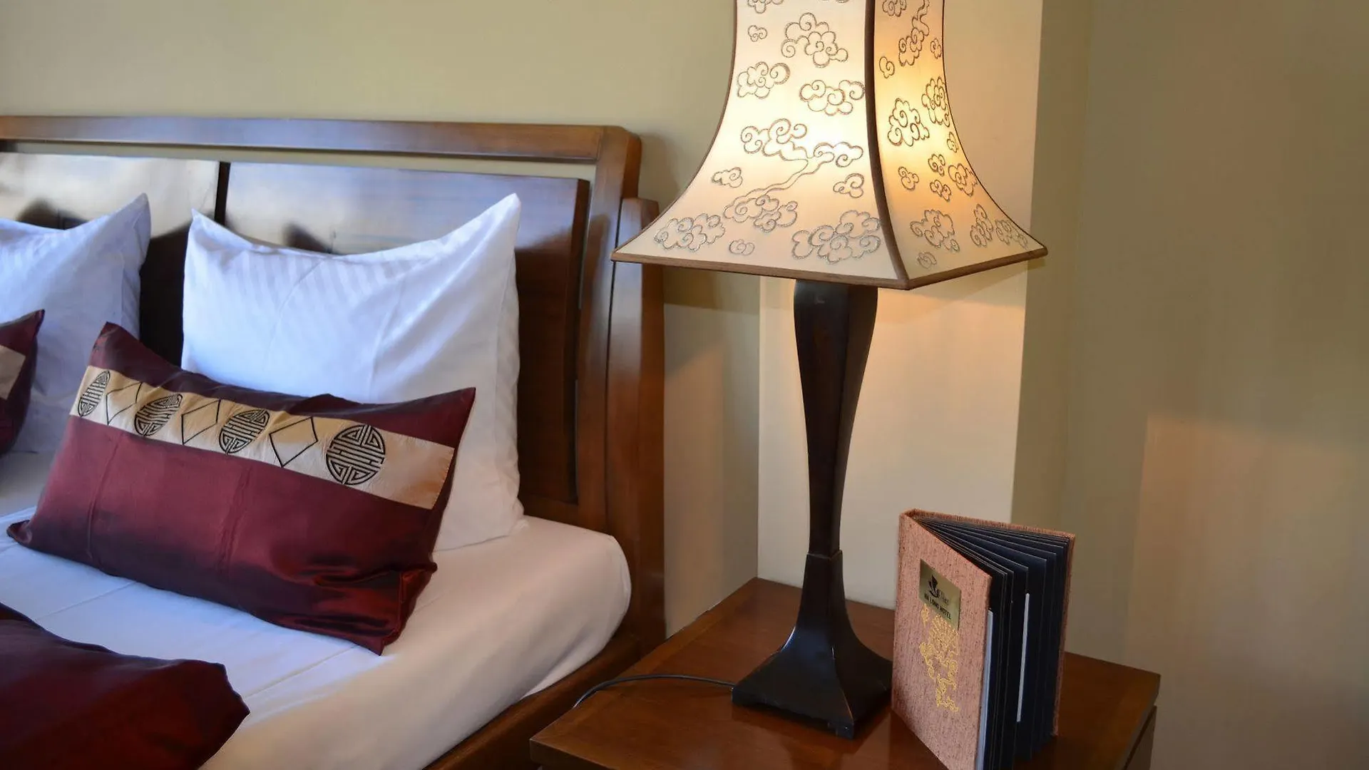 Halong Hotel Berlim